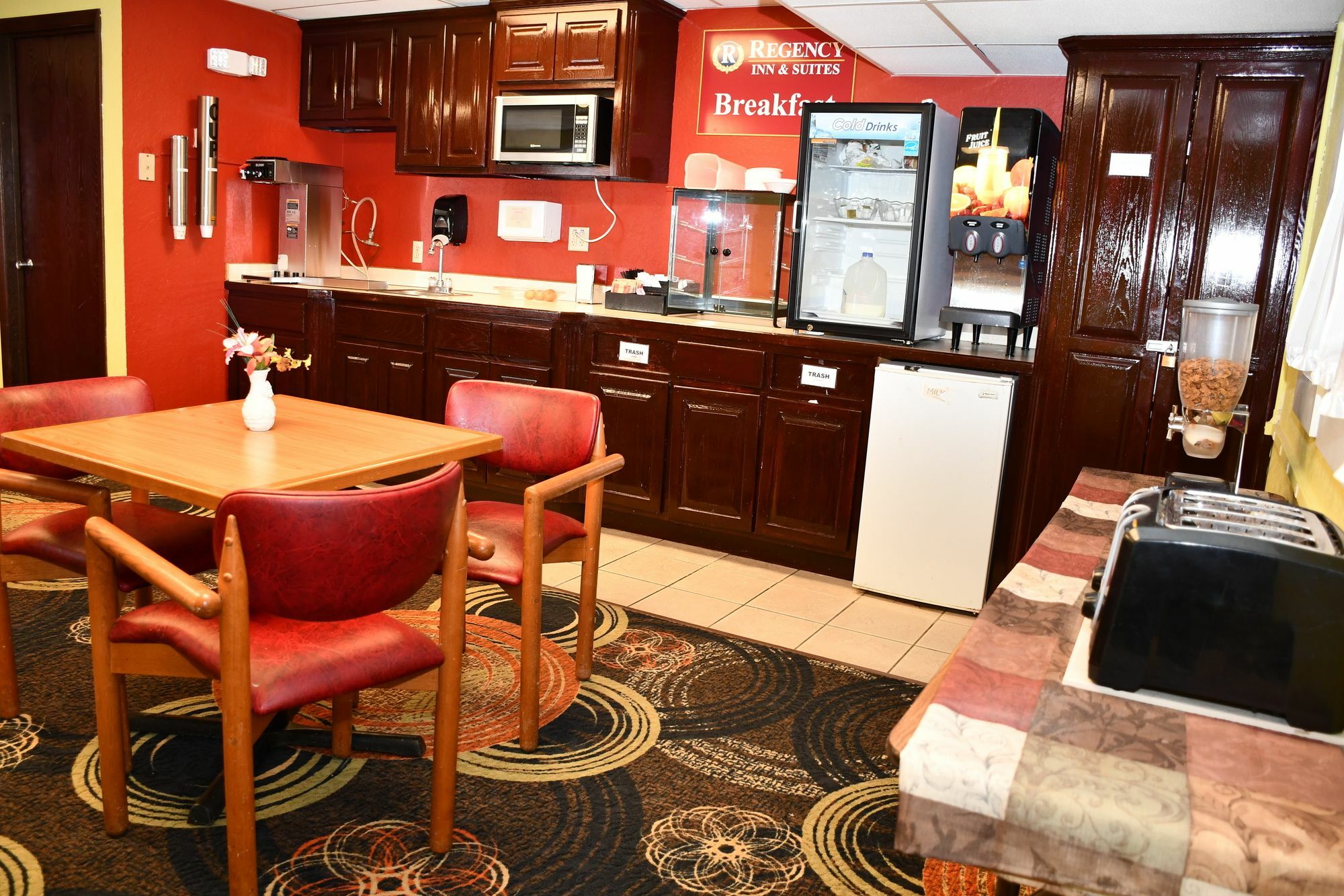 Regency Inn & Suites Faribault Exteriör bild